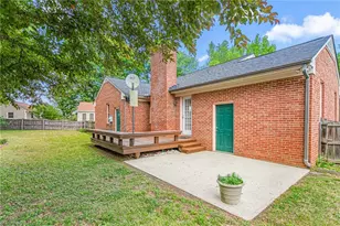 211 Sullivan Ct, Gibsonville, NC 27249 - Photo 31