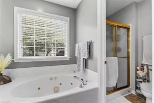 4012 Berkshire Ct, High Point, NC 27265 - Photo 25
