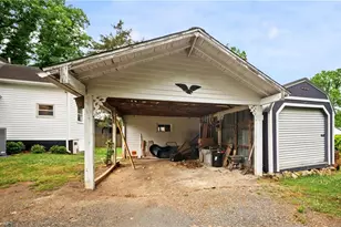 216 W 2nd St, Denton, NC 27239 - Photo 45