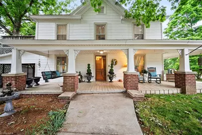 216 W 2nd Street, Denton, NC 27239 - Photo 3