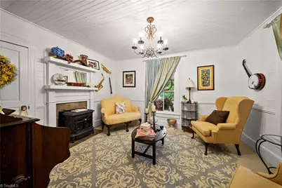216 W 2nd Street, Denton, NC 27239 - Photo 15