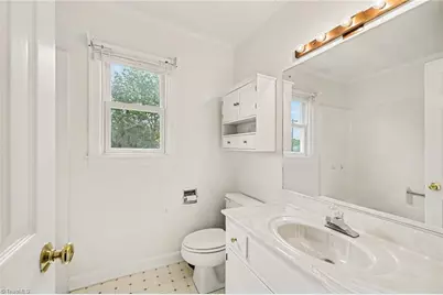 537 N Gurney Street, Burlington, NC 27215 - Photo 27