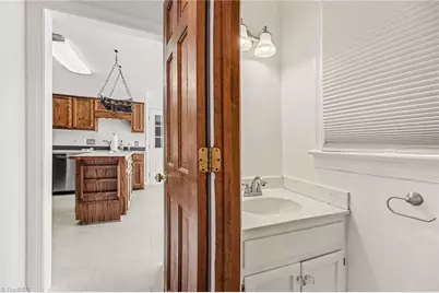 537 N Gurney Street, Burlington, NC 27215 - Photo 29