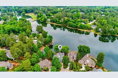81002 Alexander, Chapel Hill, NC 27517 - Photo 5