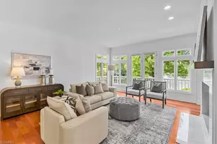 81002 Alexander, Chapel Hill, NC 27517 - Photo 13
