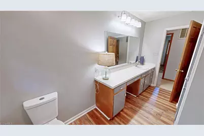 859 Lakeview Drive, Thomasville, NC 27360 - Photo 31