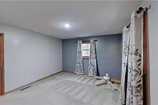 859 Lakeview Dr, Thomasville, NC 27360 - Photo 19