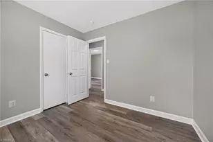 713 Cameron St, Burlington, NC 27215 - Photo 7