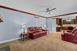 105 Peach Orchard Dr, Greensboro, NC 27455 - Photo 15
