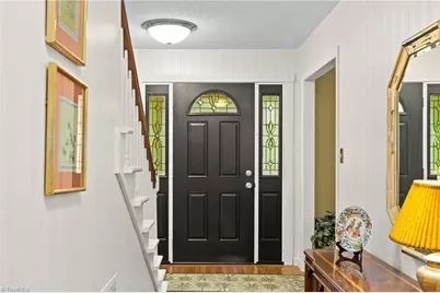 907 Branchwood Drive, Kernersville, NC 27284 - Photo 5
