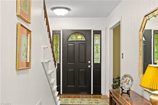 907 Branchwood Dr, Kernersville, NC 27284 - Photo 5