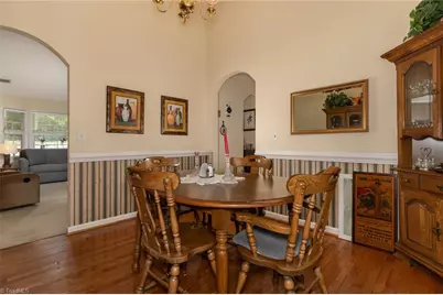 124 Hunter Circle, Wilkesboro, NC 28697 - Photo 17