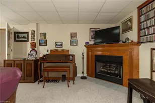 124 Hunter Cir, Wilkesboro, NC 28697 - Photo 33