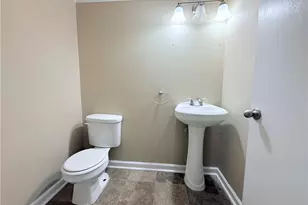 231 Foxcroft Dr, Winston-Salem, NC 27103 - Photo 17