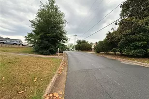 231 Foxcroft Dr, Winston-Salem, NC 27103 - Photo 29
