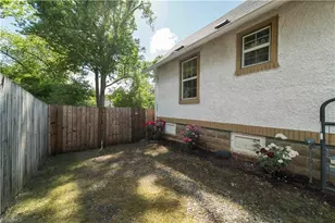 220 Wilkesboro St, Mocksville, NC 27028 - Photo 29
