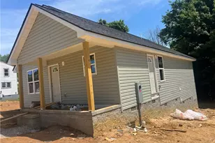 917 Redding Dr, High Point, NC 27260 - Photo 9