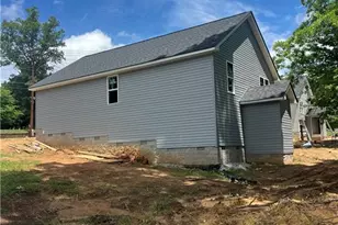 921 Redding Dr, High Point, NC 27260 - Photo 15