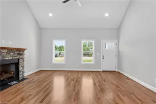273 Stonybrook Dr, Lexington, NC 27295 - Photo 17
