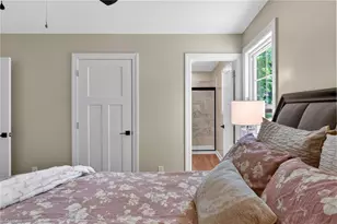 859 W Lee Ave, Yadkinville, NC 27055 - Photo 17