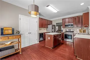 1915 Haven Rd, Greensboro, NC 27410 - Photo 17