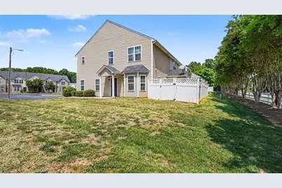 4293 Youngstown Drive, Greensboro, NC 27405 - Photo 25