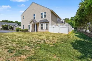 4293 Youngstown Dr, Greensboro, NC 27405 - Photo 25