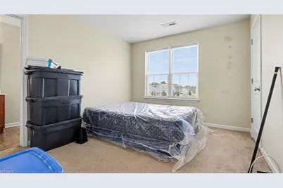 4293 Youngstown Drive, Greensboro, NC 27405 - Photo 15