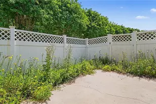 4293 Youngstown Dr, Greensboro, NC 27405 - Photo 23