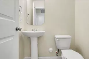 4293 Youngstown Dr, Greensboro, NC 27405 - Photo 21