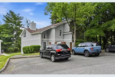 805 Salem Pointe Lane, Winston-Salem, NC 27101 - Photo 3