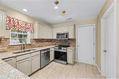 754 Peachtree Meadows Circle, Kernersville, NC 27284 - Photo 11