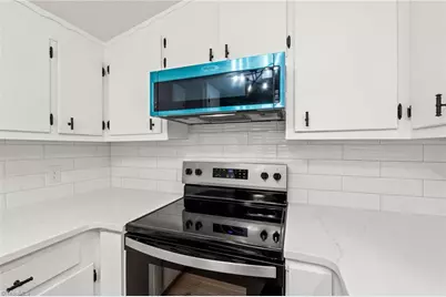 2106 Joseph Street, Burlington, NC 27215 - Photo 11