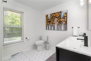 914 Nc Hwy 62 E, Pleasant Garden, NC 27313 - Photo 17