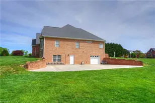 124 Will Taylor Ln, Winston-Salem, NC 27107 - Photo 31