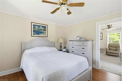 609 Dobson Street, Kernersville, NC 27284 - Photo 23
