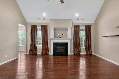 2631 Crosland Hill Drive, Winston-Salem, NC 27106 - Photo 9