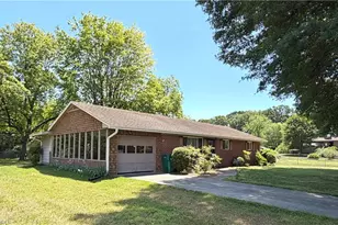 531 Lawrence Ridge, Lewisville, NC 27023 - Photo 5