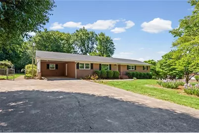 6595 Rollingwood Drive, Clemmons, NC 27012 - Photo 3