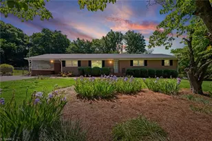 6595 Rollingwood Dr, Clemmons, NC 27012 - Photo 1