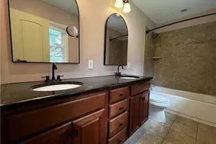 4506 Starmount Dr, Greensboro, NC 27410 - Photo 13