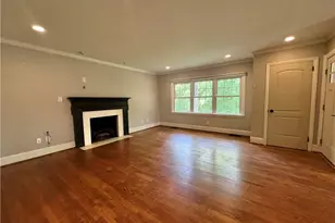 4506 Starmount Dr, Greensboro, NC 27410 - Photo 5