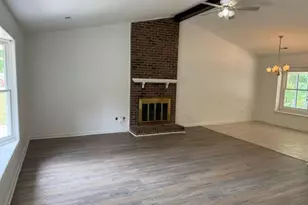 3817 Waynoka Dr, Greensboro, NC 27410 - Photo 9