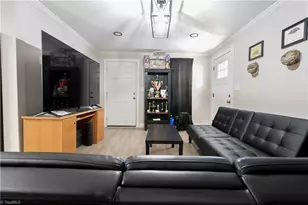 1511 Davis Ave, High Point, NC 27260 - Photo 3
