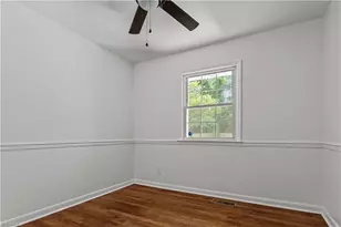 506 Rosebriar Ct, Greensboro, NC 27407 - Photo 15