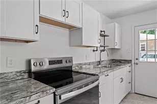 506 Rosebriar Ct, Greensboro, NC 27407 - Photo 7