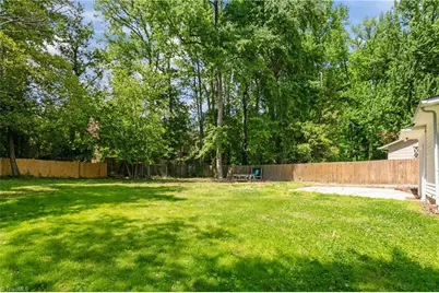506 Rosebriar Court, Greensboro, NC 27407 - Photo 17