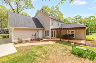 8193 Oak Creek Dr, Stokesdale, NC 27357 - Photo 35