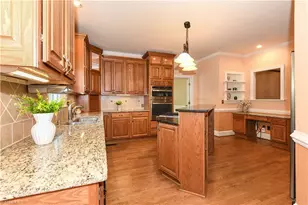 2713 St Andrews Ct, Jamestown, NC 27282 - Photo 15