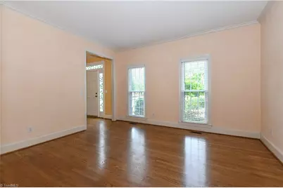 2713 Saint Andrews Court, Jamestown, NC 27282 - Photo 9